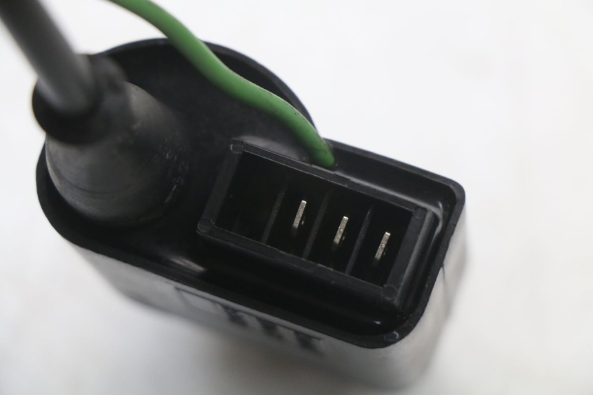 photo de BOITIER CDI PIAGGIO ZIP RST 50 (1996 - 1998) - Gros plan technique