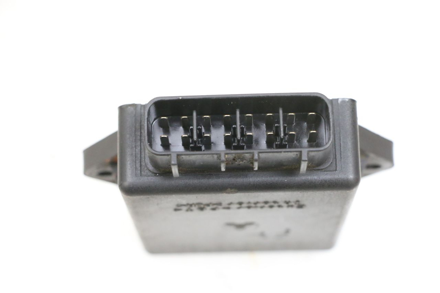 photo de BOITIER CDI KAWASAKI ZR 7 750 (1999 - 2004) - Autre angle de vue