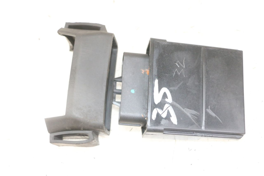 photo de BOITIER INJECTION VENESI FLY RETRO 4T 50 (2020 - 2025) - Zoom état d’usage