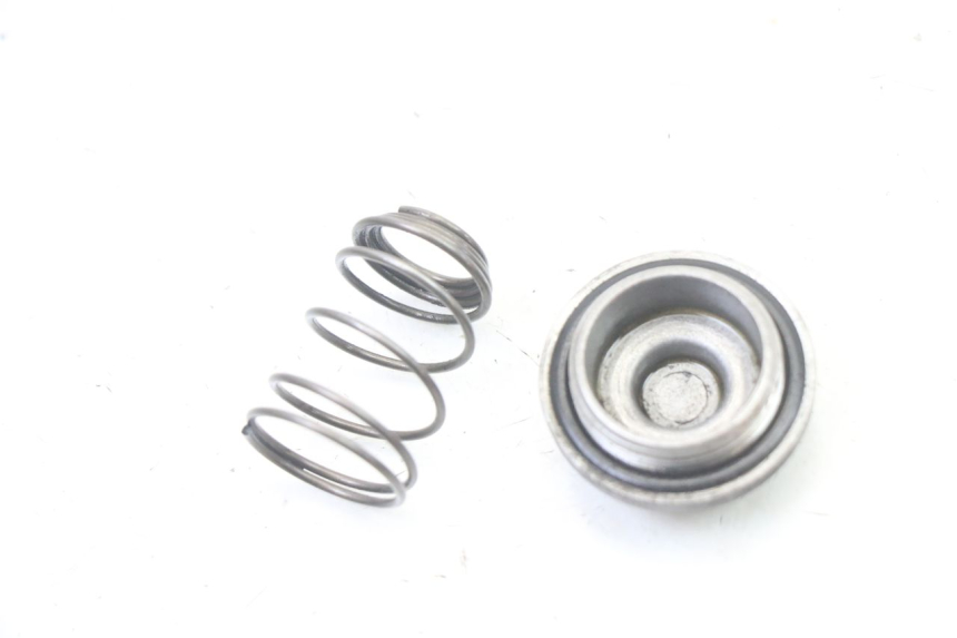 photo de BOUCHON CARTER HUILE KYMCO AGILITY 4T 50 (2018 - 2022) - Détail de la pièce