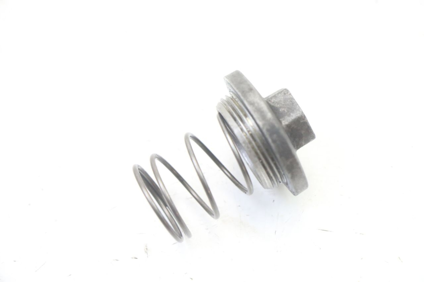 photo de BOUCHON CARTER HUILE KYMCO AGILITY 4T 50 (2018 - 2022) - Autre angle de vue