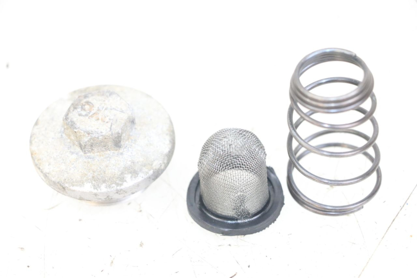 photo de BOUCHON CARTER HUILE JONWAY AZTRAL 125 (2008 - 2017) - Vue principale