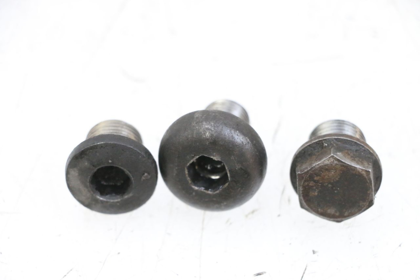 photo de BOUCHON CARTER HUILE SUZUKI BURGMAN EXECUTIVE ABS 650 (2006 - 2012) - Détail de la pièce