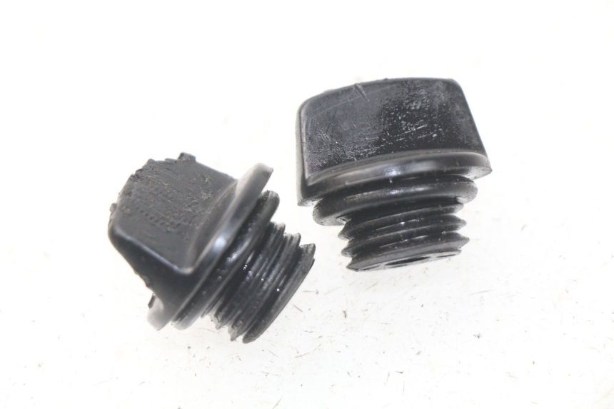 photo de BOUCHON CARTER HUILE HONDA CRF CR-F 450 (2005 - 2008) - Vue principale