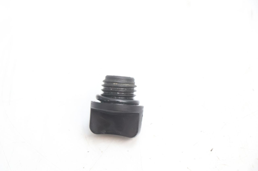 photo de BOUCHON CARTER HUILE HM HONDA CRM DERAPAGE RR 50 (2006 - 2017) - Zoom état d’usage