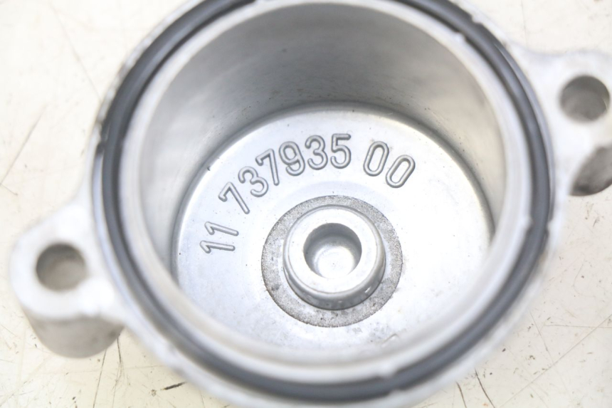 photo de BOUCHON CARTER HUILE PEUGEOT ELYSEO 125 (1999 - 2004) - Autre angle de vue