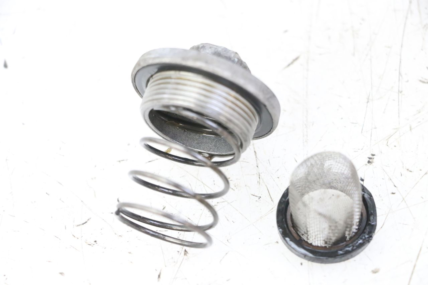 photo de BOUCHON CARTER HUILE KYMCO AGILITY 4T 50 (2018 - 2022) - Vue principale