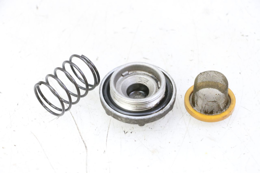 photo de BOUCHON CARTER HUILE YAMAHA X-MAX XMAX 250 (2006 - 2009) - Vue principale