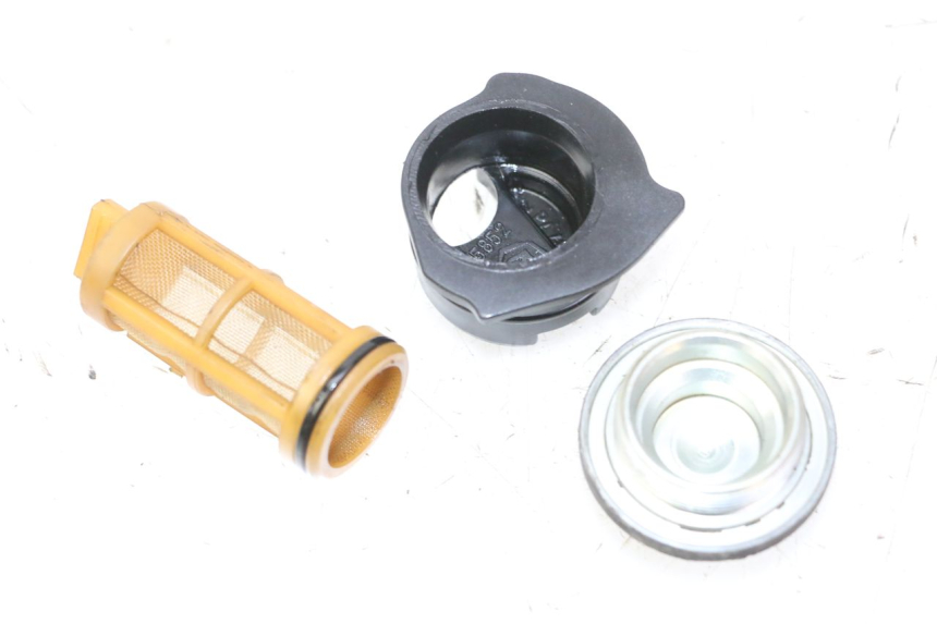 photo de BOUCHON CARTER HUILE PIAGGIO XEVO - X EVO 125 (2007 - 2017) - Vue principale