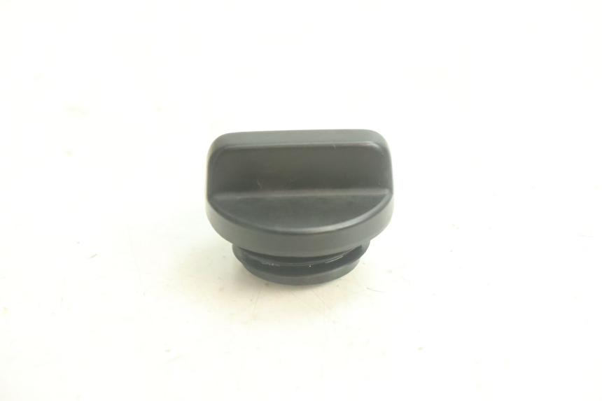 photo de BOUCHON CARTER HUILE YAMAHA YZF R6 600 (2008 - 2009) - Vue principale