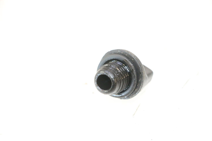 photo de BOUCHON CARTER TRANSMISSION KEEWAY HURRICANE 50 (2006 - 2019) - Zoom état d’usage