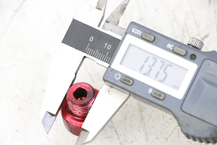 photo de BOUCHON CARTER TRANSMISSION YAMAHA AEROX 50 (1997 - 2006) - Détail de la pièce