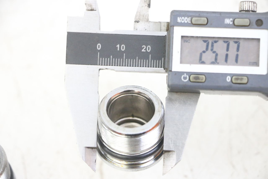 photo de BOUCHON FOURCHE HONDA CRF-F CRF F 110 (2019 - 2022) - Détail de la pièce