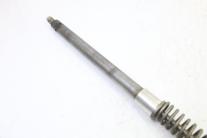 photo de BOUCHON FOURCHE BMW G310 R 310 (2016 - 2020) - Détail de la pièce