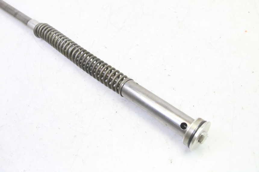 photo de BOUCHON FOURCHE BMW G310 R 310 (2016 - 2020) - Zoom état d’usage