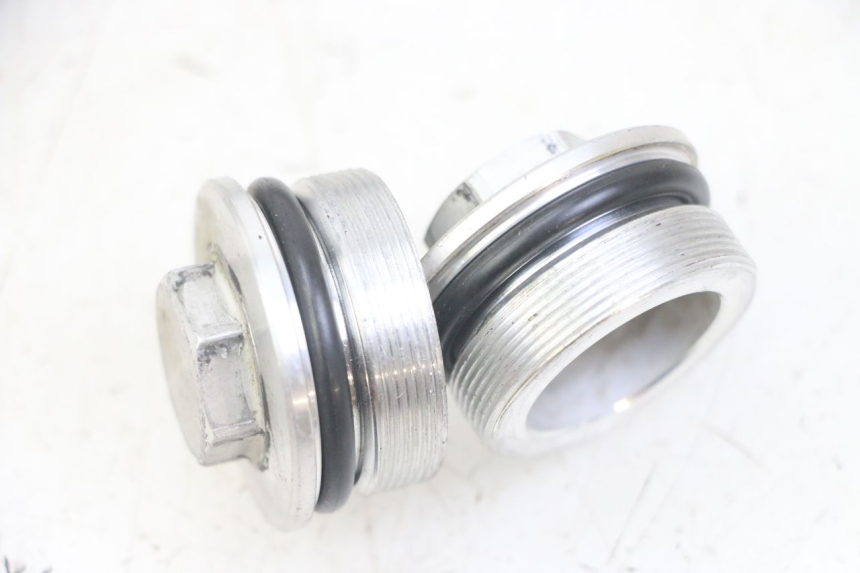 photo de BOUCHON FOURCHE YAMAHA TDR DELTABOX 125 (1997 - 2003) - Autre angle de vue