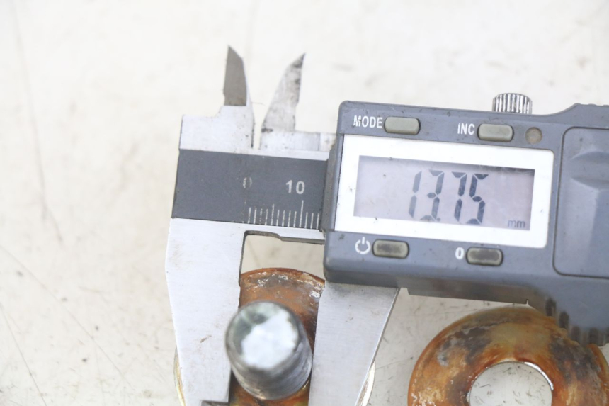 photo de BOUCHON FOURCHE MOTRAC URBAN 4T 50 (2016 - 2024) - Détail de la pièce