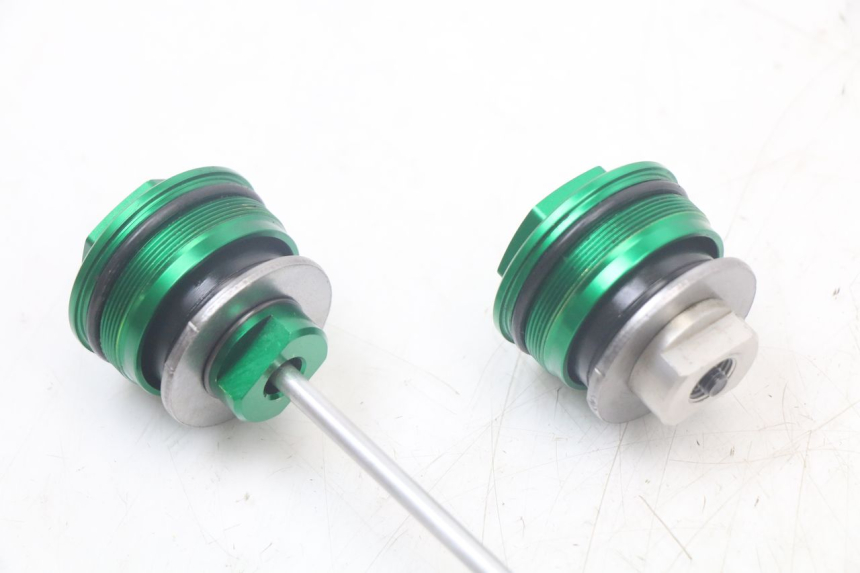 photo de BOUCHON FOURCHE KAWASAKI VERSYS ABS 650 (2015 - 2018) - Vue d’ensemble