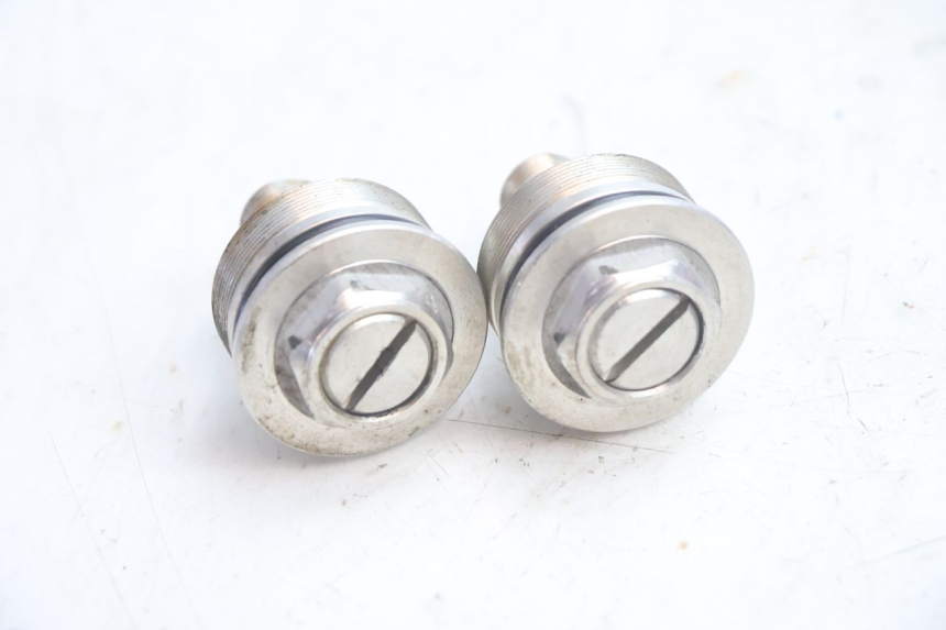 photo de BOUCHON FOURCHE HONDA VFR FI RC46 800 (1998 - 2001) - Autre angle de vue