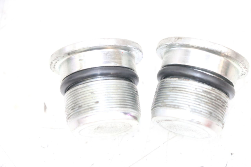 photo de BOUCHON FOURCHE YAMAHA X-MAX XMAX 125 (2010 - 2013) - Autre angle de vue