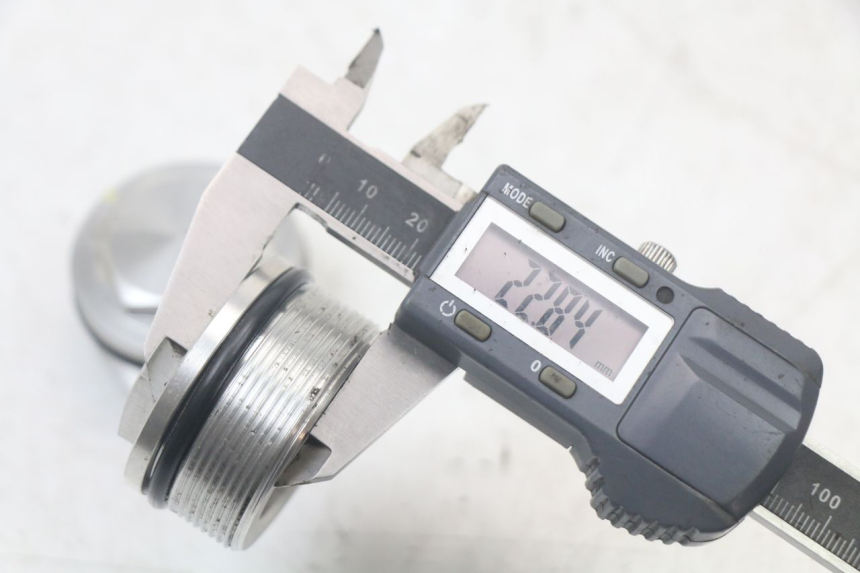 photo de BOUCHON FOURCHE FANTIC XM PERFORMANCE 2T 50 (2021 - 2022) - Points de fixation