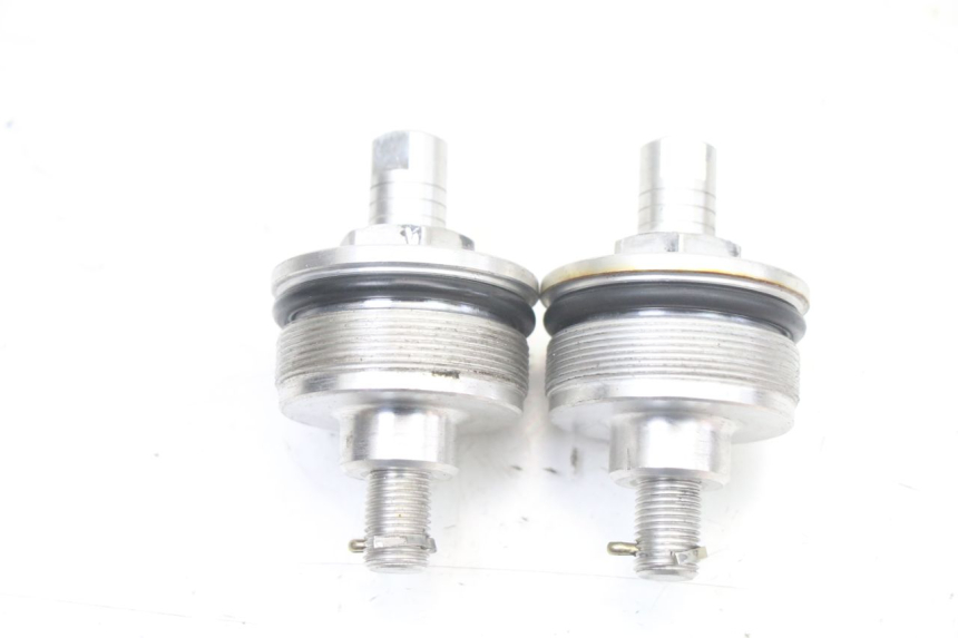 photo de BOUCHON FOURCHE YAMAHA FZS FAZER 600 (2001 - 2003) - Détail de la pièce