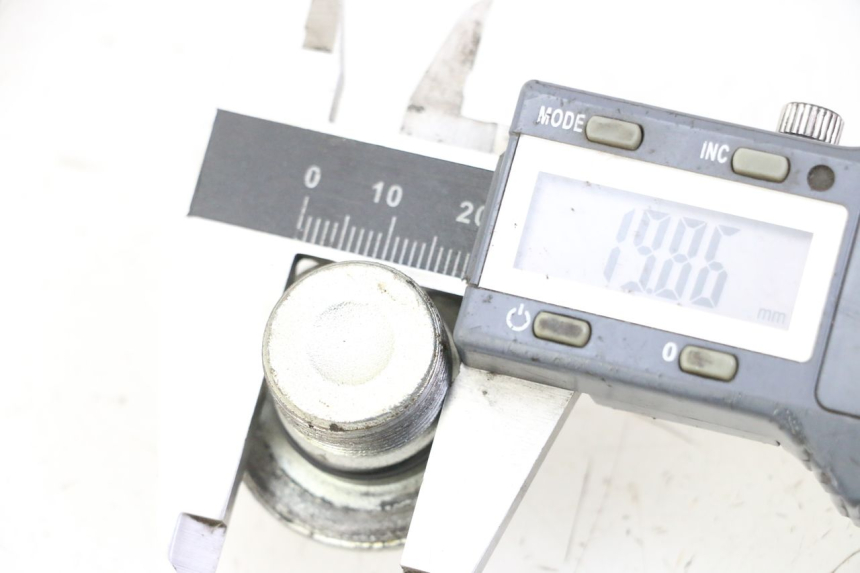 photo de BOUCHON FOURCHE YAMAHA PW 80 (1983 - 2014) - Détail de la pièce