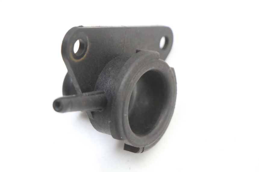 photo de BOUCHON RADIATEUR SUZUKI BURGMAN 125 (2007 - 2014) - Vue principale