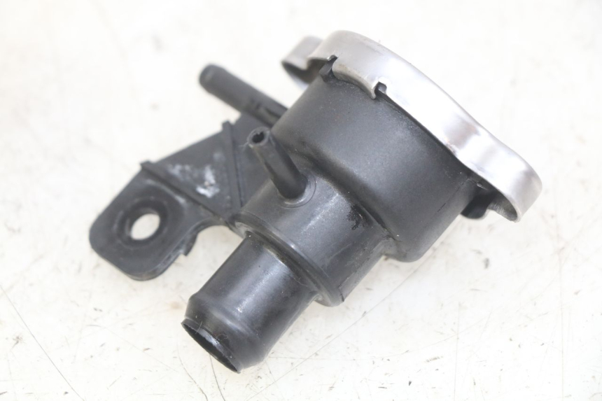 photo de BOUCHON RADIATEUR KYMCO DOWNTOWN ABS 125 (2015 - 2017) - Zoom état d’usage