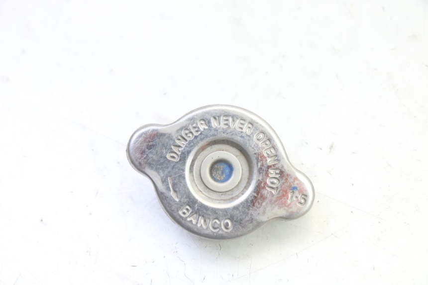 photo de BOUCHON RADIATEUR BMW G310 R 310 (2016 - 2020) - Vue principale