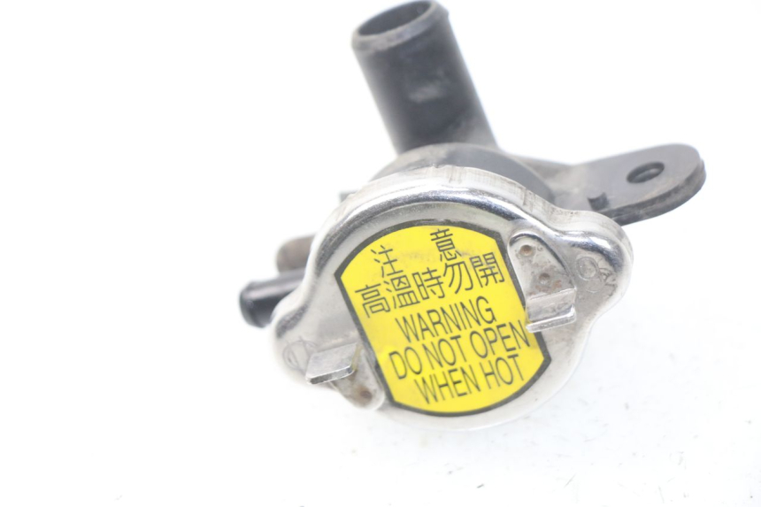 photo de BOUCHON RADIATEUR SYM GTS EFI ABS 125 (2012 - 2016) - Vue principale