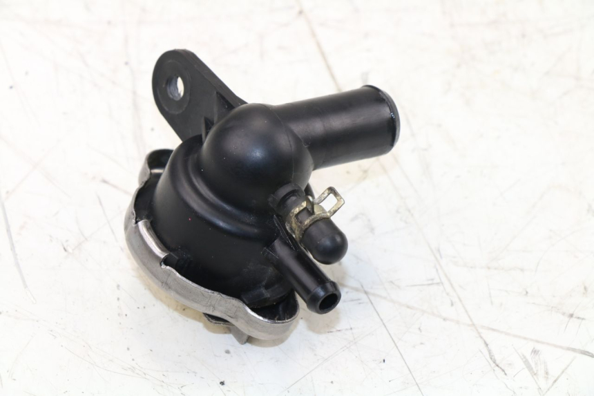 photo de BOUCHON RADIATEUR SYM GTS EFI 125 (2012 - 2016) - Zoom état d’usage