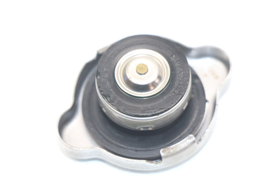 photo de BOUCHON RADIATEUR HONDA INTEGRA NC D 750 (2016 - 2018) - Zoom état d’usage