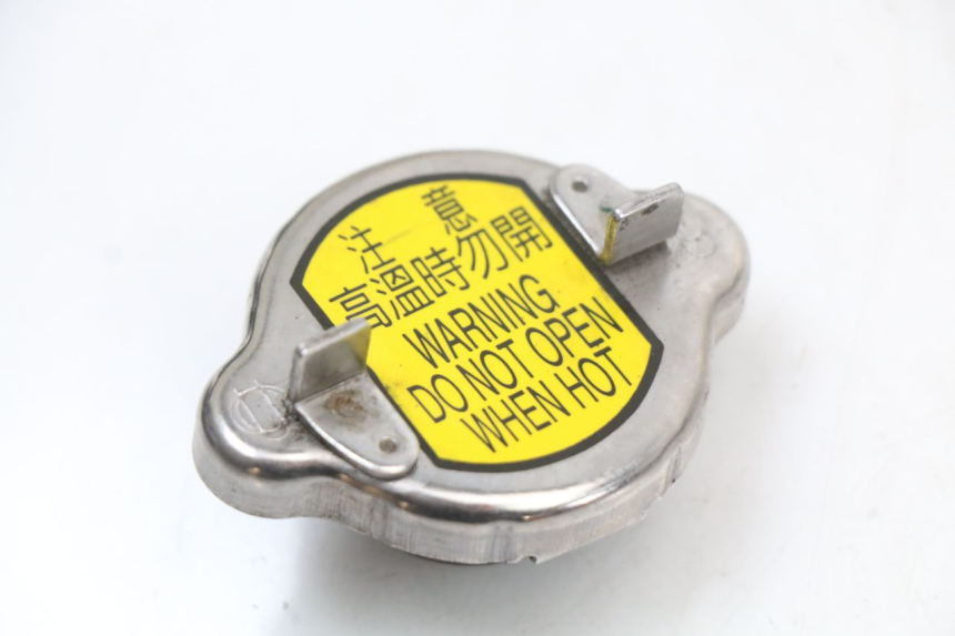 photo de BOUCHON RADIATEUR SYM JOYRIDE EVO 125 (2009 - 2016) - Vue principale