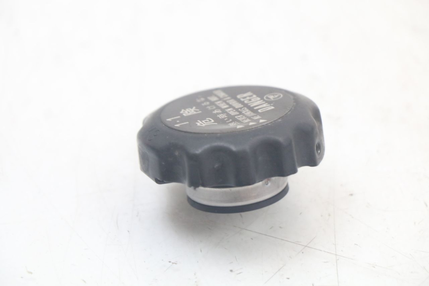 photo de BOUCHON RADIATEUR YAMAHA MT-07 MT07 ABS 700 (2014 - 2017) - Détail de la pièce