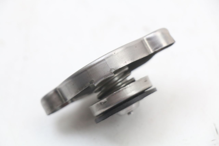 photo de BOUCHON RADIATEUR KAWASAKI NINJA 400 (2018 - 2023) - Détail de la pièce