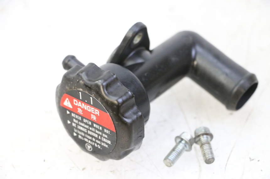 photo de BOUCHON RADIATEUR HONDA NTV DEAUVILLE 650 (2001 - 2006) - Vue principale