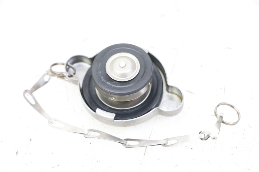 photo de BOUCHON RADIATEUR PEUGEOT CITYSTAR 125 (2011 - 2017) - Détail de la pièce