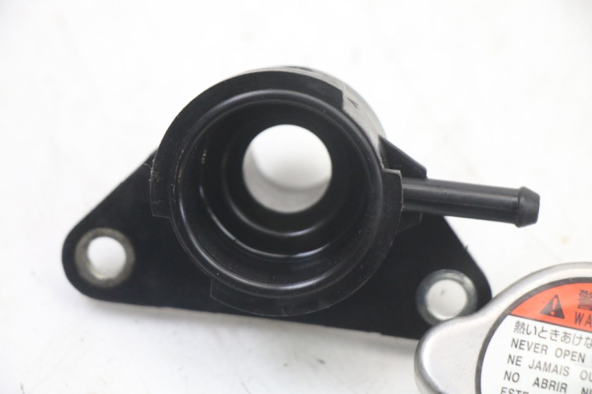 photo de BOUCHON RADIATEUR SUZUKI BURGMAN 125 (2018 - 2021) - Détail de la pièce