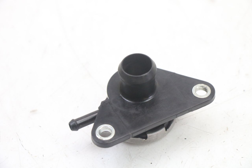 photo de BOUCHON RADIATEUR SUZUKI BURGMAN 125 (2018 - 2021) - Points de fixation