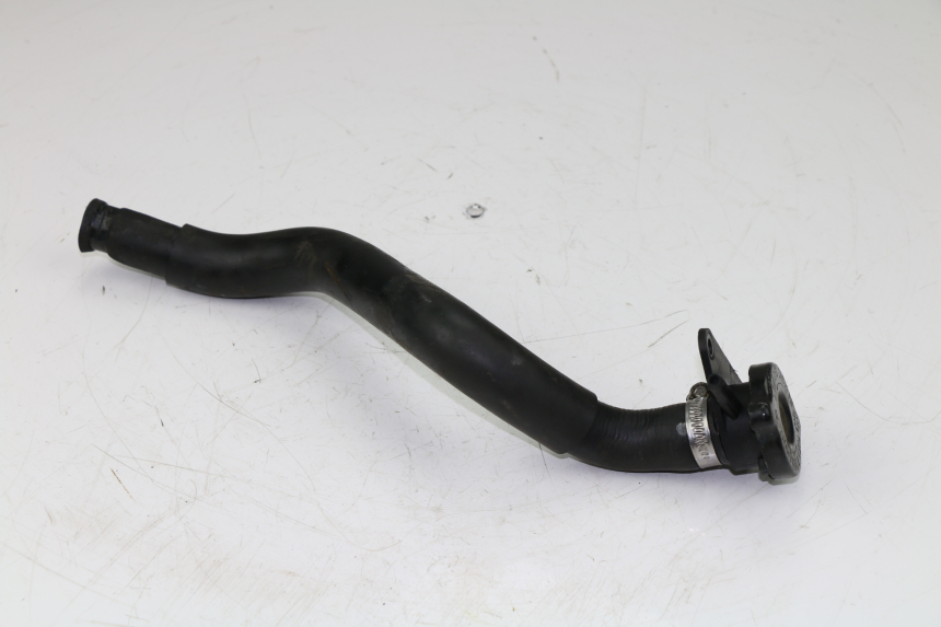 photo de BOUCHON RADIATEUR SUZUKI UH BURGMAN 125 (2002 - 2006) - Autre angle de vue