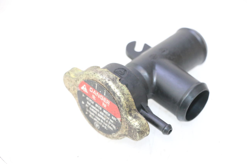 photo de BOUCHON RADIATEUR HONDA VFR FI RC46 800 (1998 - 2001) - Détail de la pièce