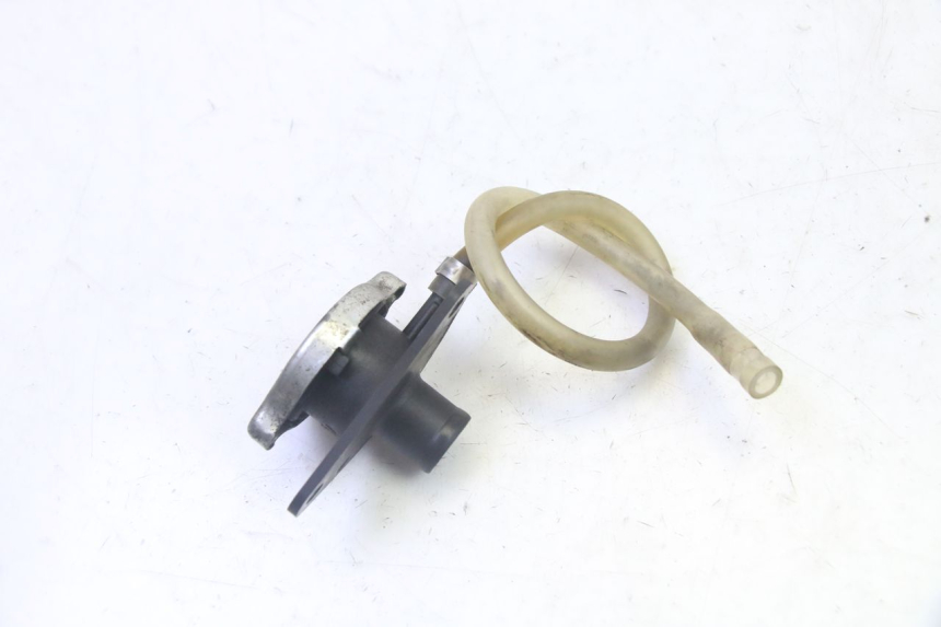 photo de BOUCHON RADIATEUR YAMAHA X-CITY XCITY 125 (2007 - 2013) - Autre angle de vue