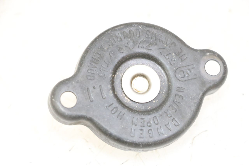 photo de BOUCHON RADIATEUR YAMAHA XJ6 ABS 600 (2008 - 2016) - Détail de la pièce