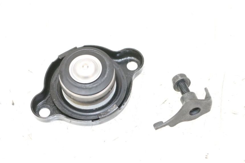 photo de BOUCHON RADIATEUR YAMAHA XJ6 ABS 600 (2008 - 2016) - Détail de la pièce