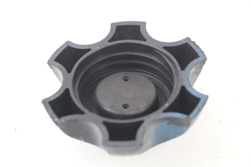 photo de BOUCHON RESERVOIR ESSENCE ORION AGB37 CRF1 DIRT BIKE 140 - Détail de la pièce