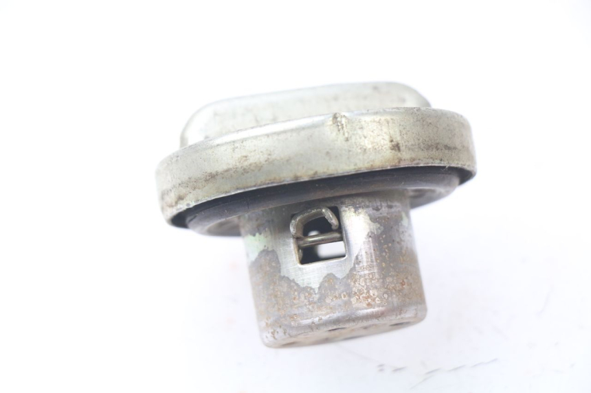 photo de BOUCHON RESERVOIR ESSENCE JONWAY AZTRAL 125 (2008 - 2017) - Vue principale