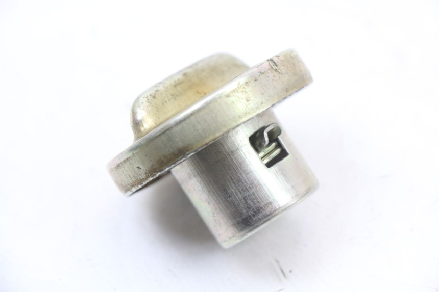 photo de BOUCHON RESERVOIR ESSENCE JONWAY AZTRAL 125 (2008 - 2017) - Vue principale