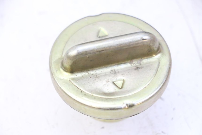 photo de BOUCHON RESERVOIR ESSENCE MOTRON BREEZY 4T 50 (2021 - 2025) - Zoom état d’usage