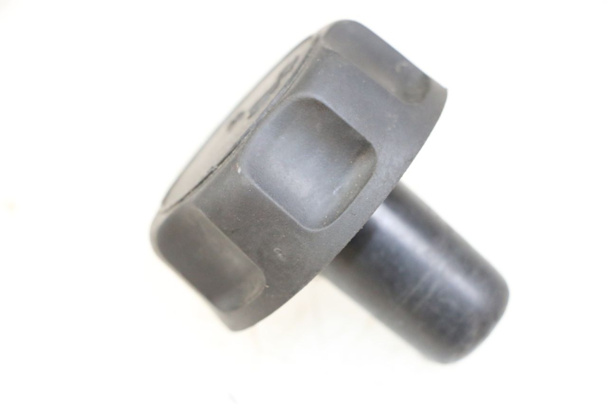 photo de BOUCHON RESERVOIR ESSENCE YAMAHA BW'S 50 (2004 - 2017) - Vue principale